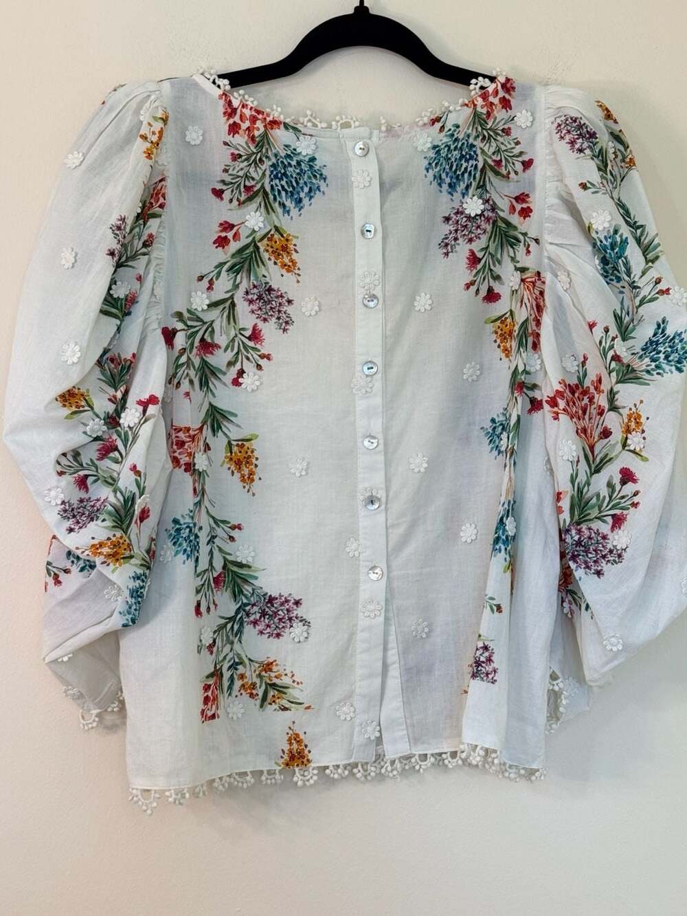 FARM Rio Floral Embroidered White Peasant Blouse - Picture 4 of 7